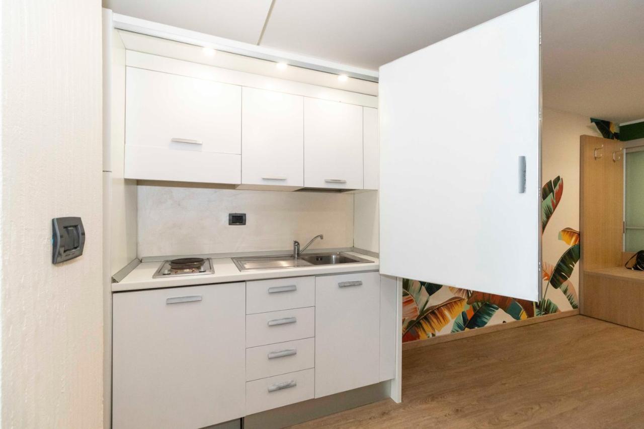 Enjoy Room- Appartamento Con Parcheggio Gratuito E Colazione Deliziosa ! Turín Exterior foto